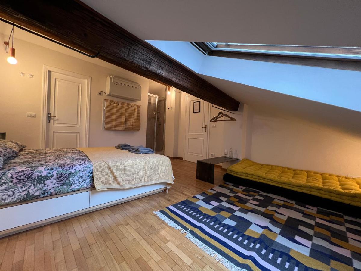 Accanto Piazza Guest house *